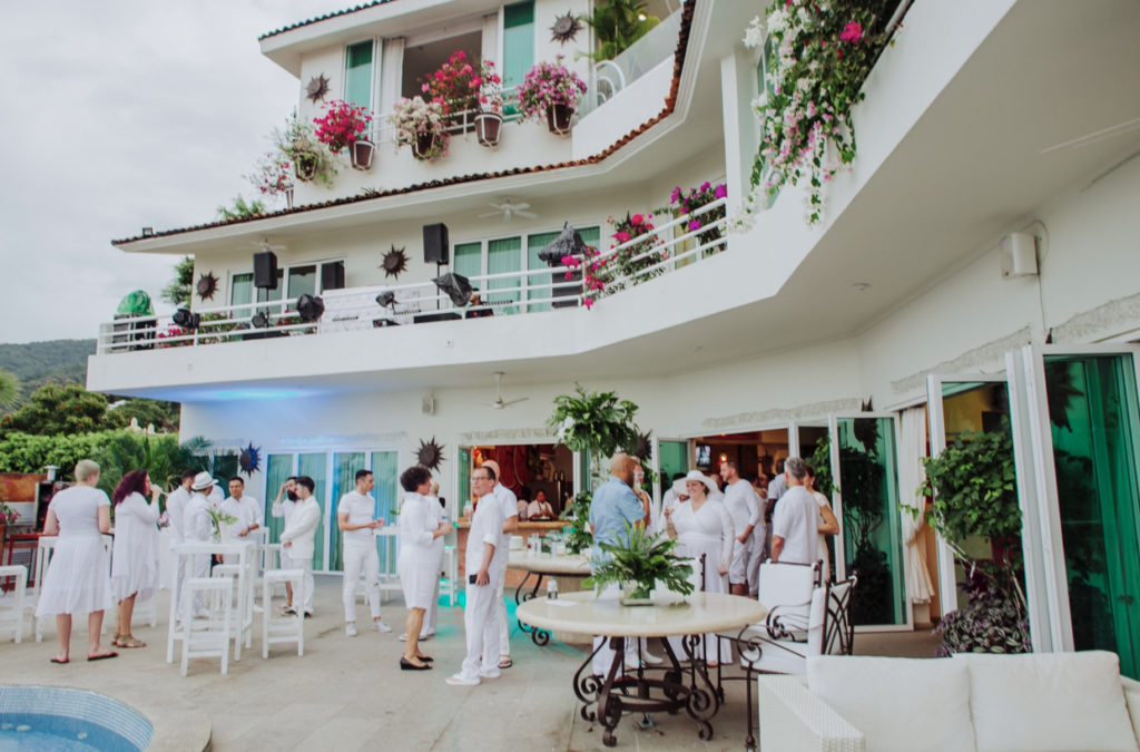 Puerto Vallarta lgbt wedding Soy Basico